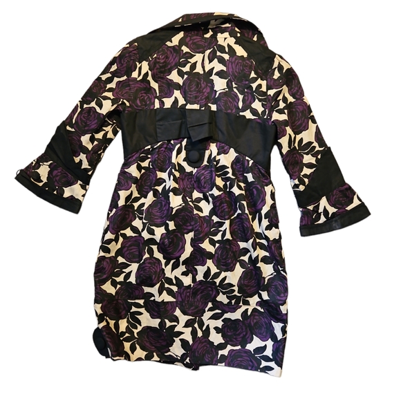 Gorgeous Kimono Style Floral Coat - Picture 4 of 16